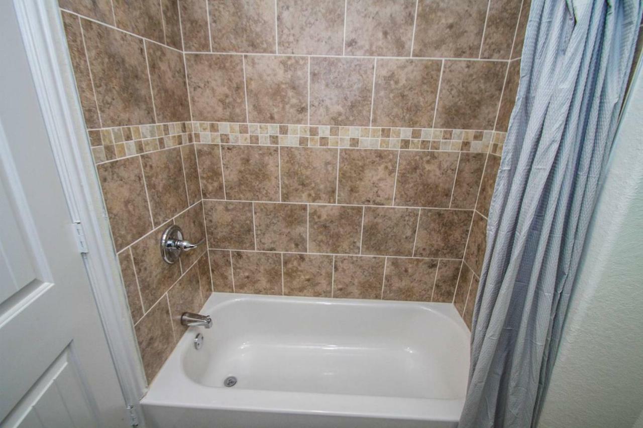Apartamento Hays St Cozy Remodeled 2Br/2Ba House Sleeps 8 San Antonio Exterior foto