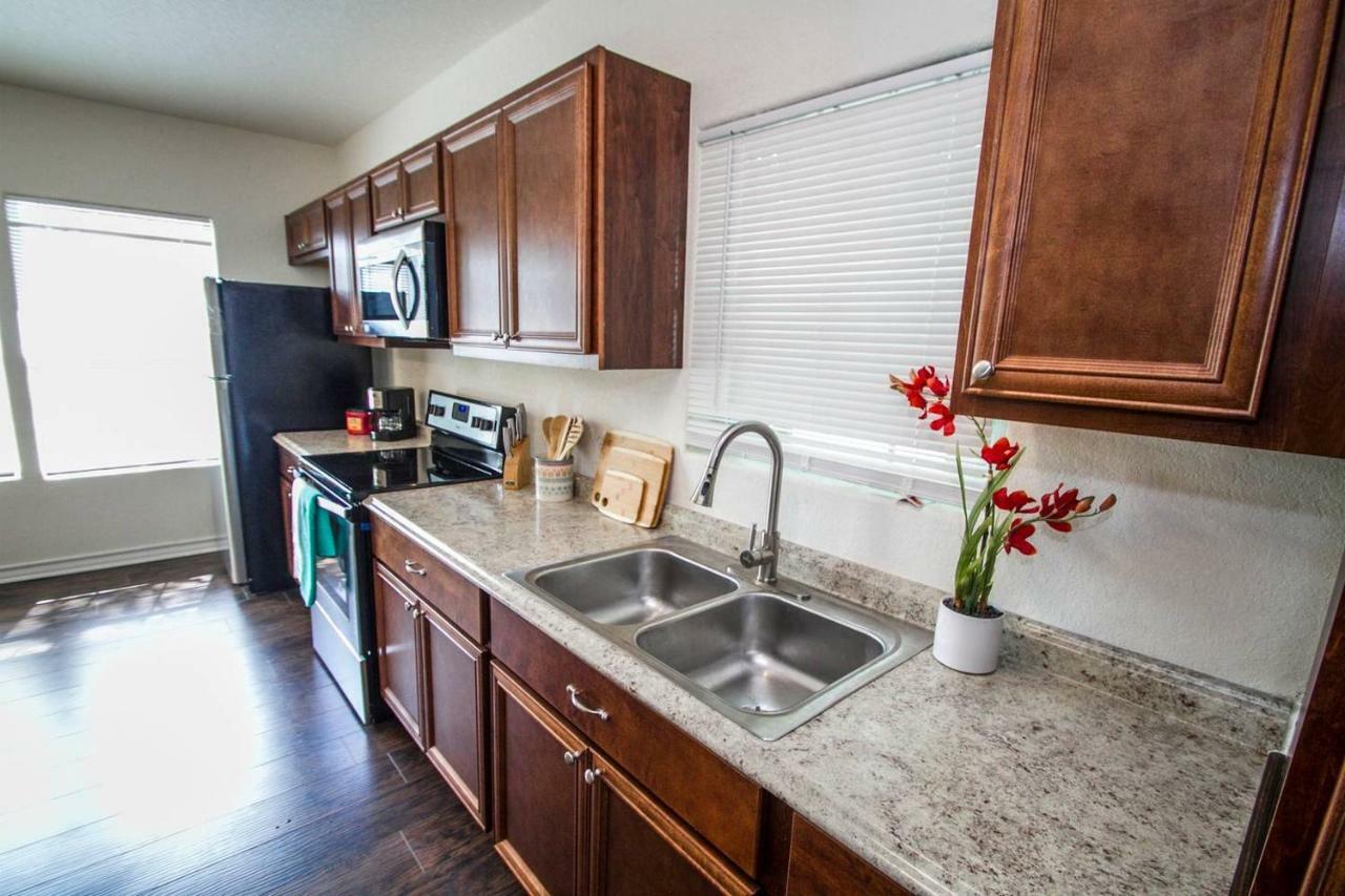Apartamento Hays St Cozy Remodeled 2Br/2Ba House Sleeps 8 San Antonio Exterior foto